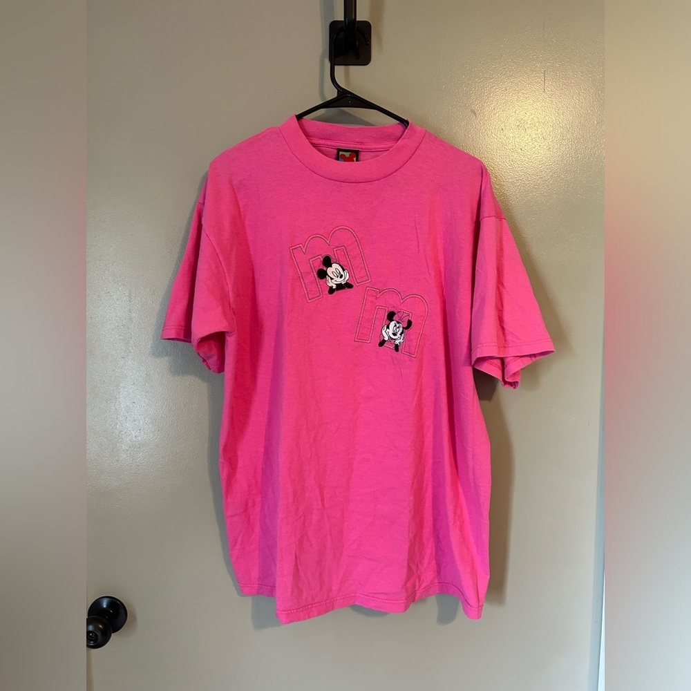 Vintage pink Mickey and Minnie Mouse t-shirt size XL